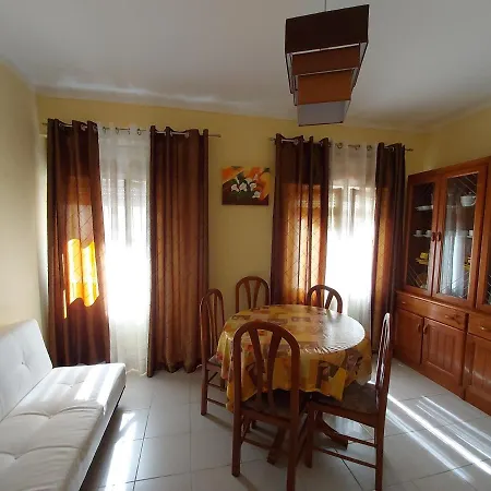 Rainha Santa * Armação de Pêra